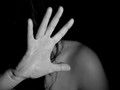ΕΛΑΣ: 379 συλλήψεις για περιστατικά ενδοοικογενειακής βίας